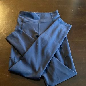 lululemon navy leggings with pockets
